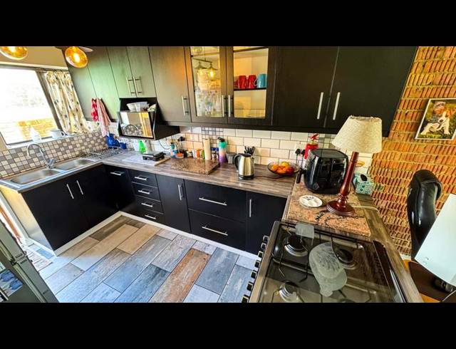 2 BEDROOM TOWNHOUSE FOR SALE IN DANA BAY